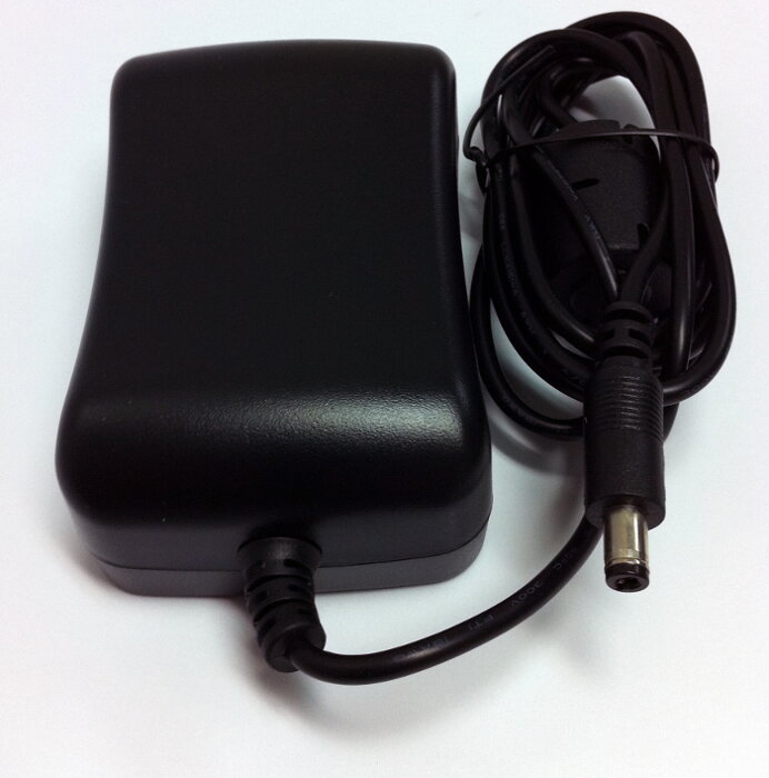 Blackmagic Power Supply - UltraStudio/SmartView/Hdeck Studio/ATEM TVS/Cinema Camera (12V30W) - New Media