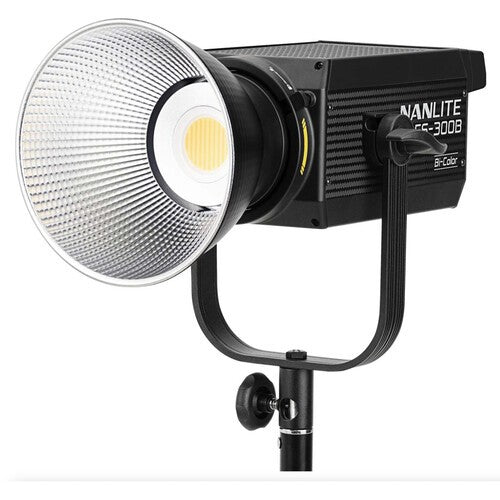 Nanlite FS-300 Bi-colour LED monolight - New Media
